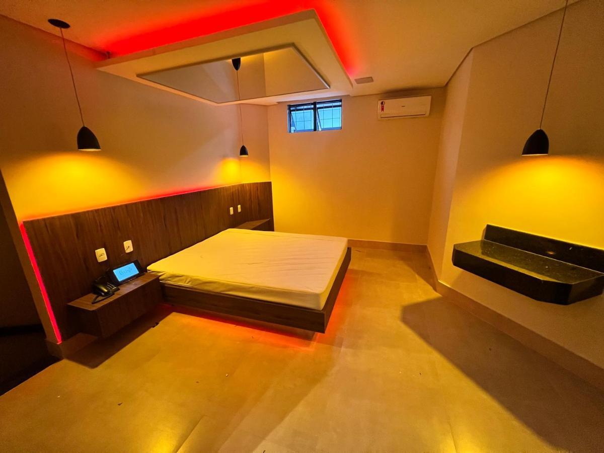 Bliss Hotel do amor *